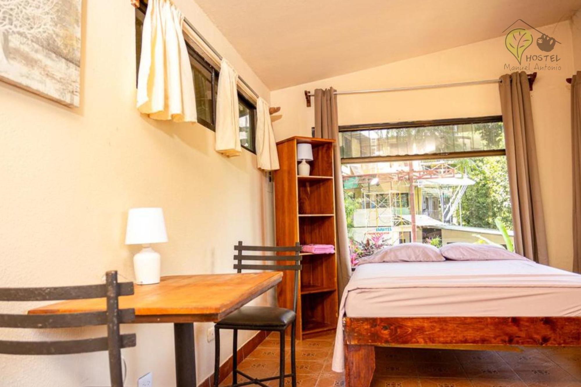 Manuel Antonio Hostel Zewnętrze zdjęcie