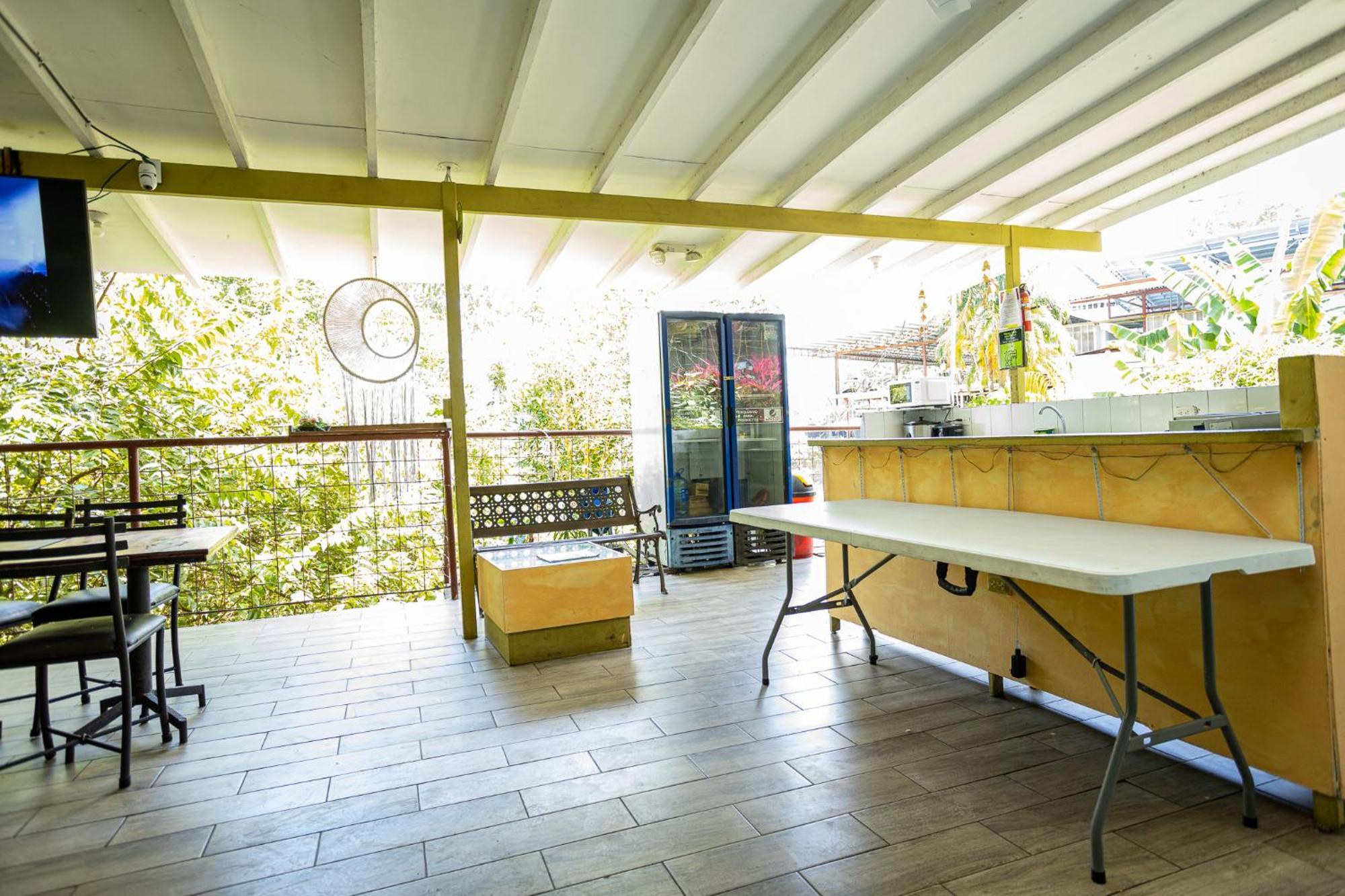 Manuel Antonio Hostel Zewnętrze zdjęcie